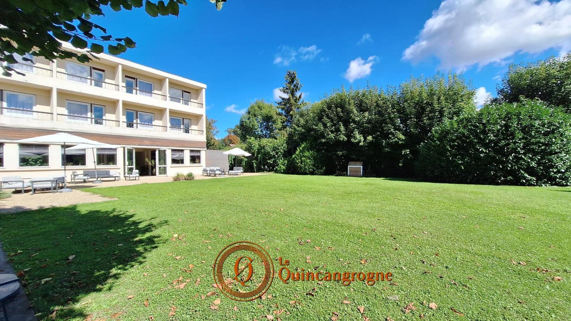 Le Quincangrogne Dampmart Exterior foto